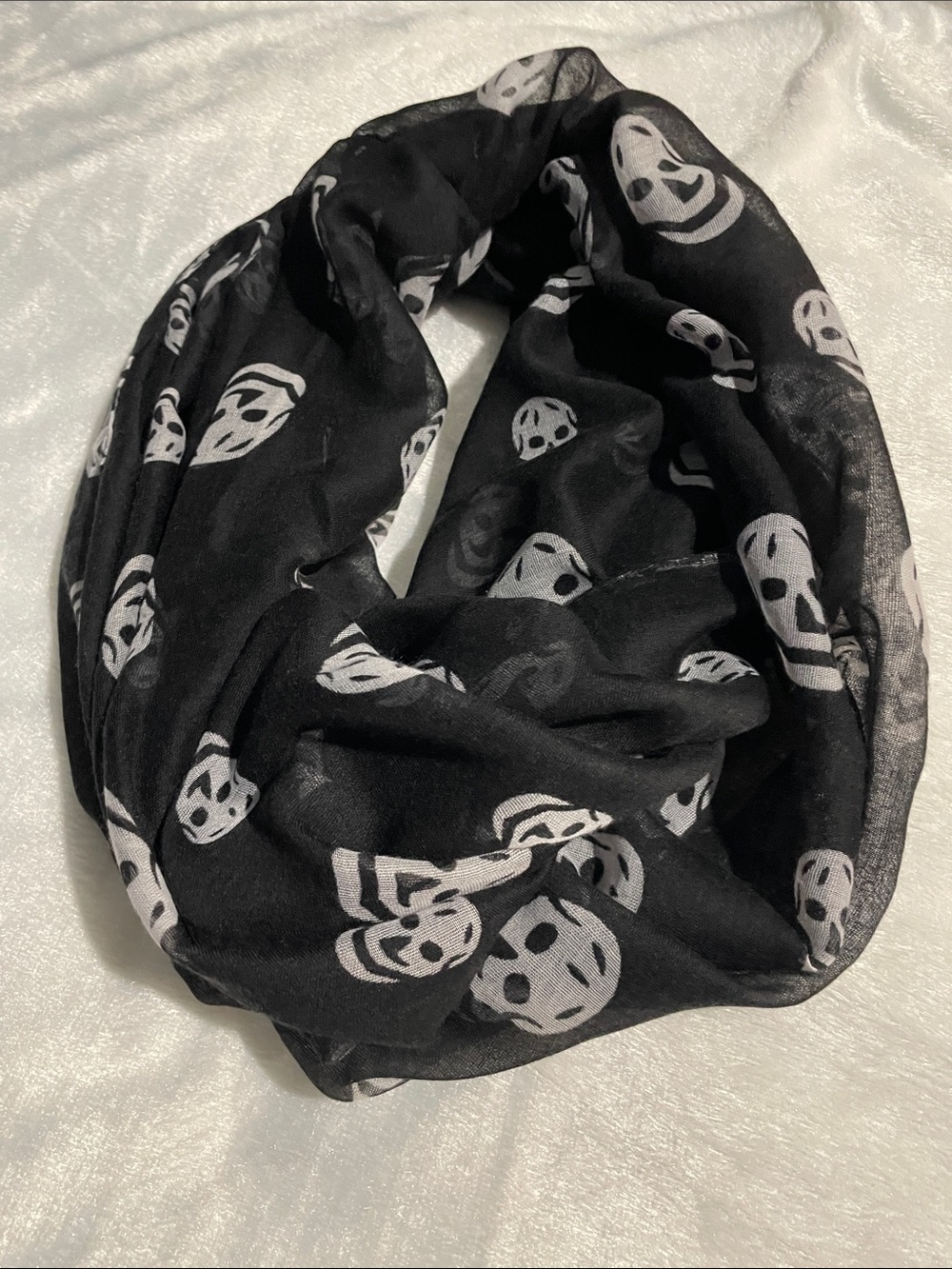 Black Skull Print Infinity Scarf